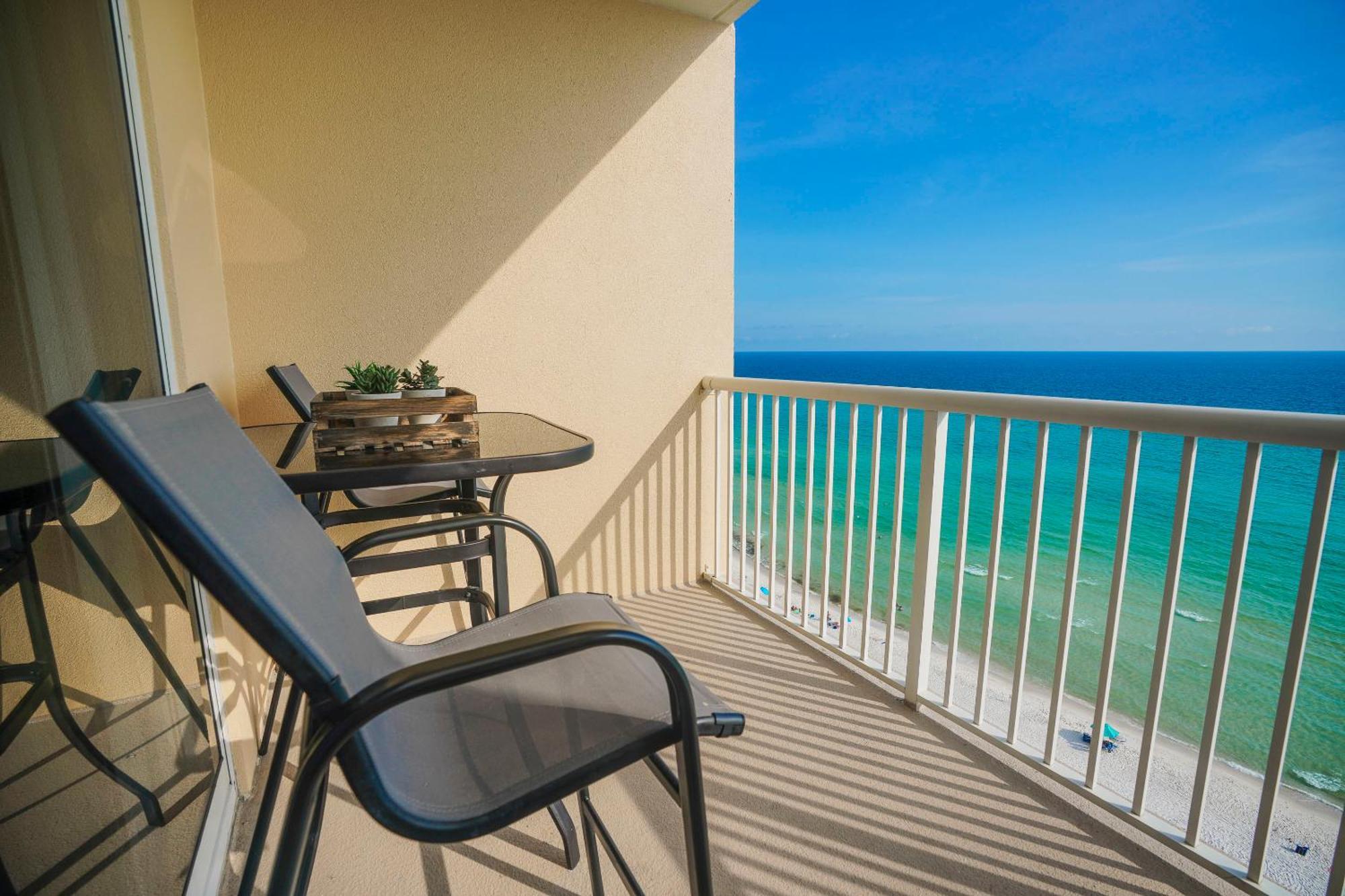 Majestic Beach Towers Resort By Panhandle Getaways Panama City Beach Eksteriør billede