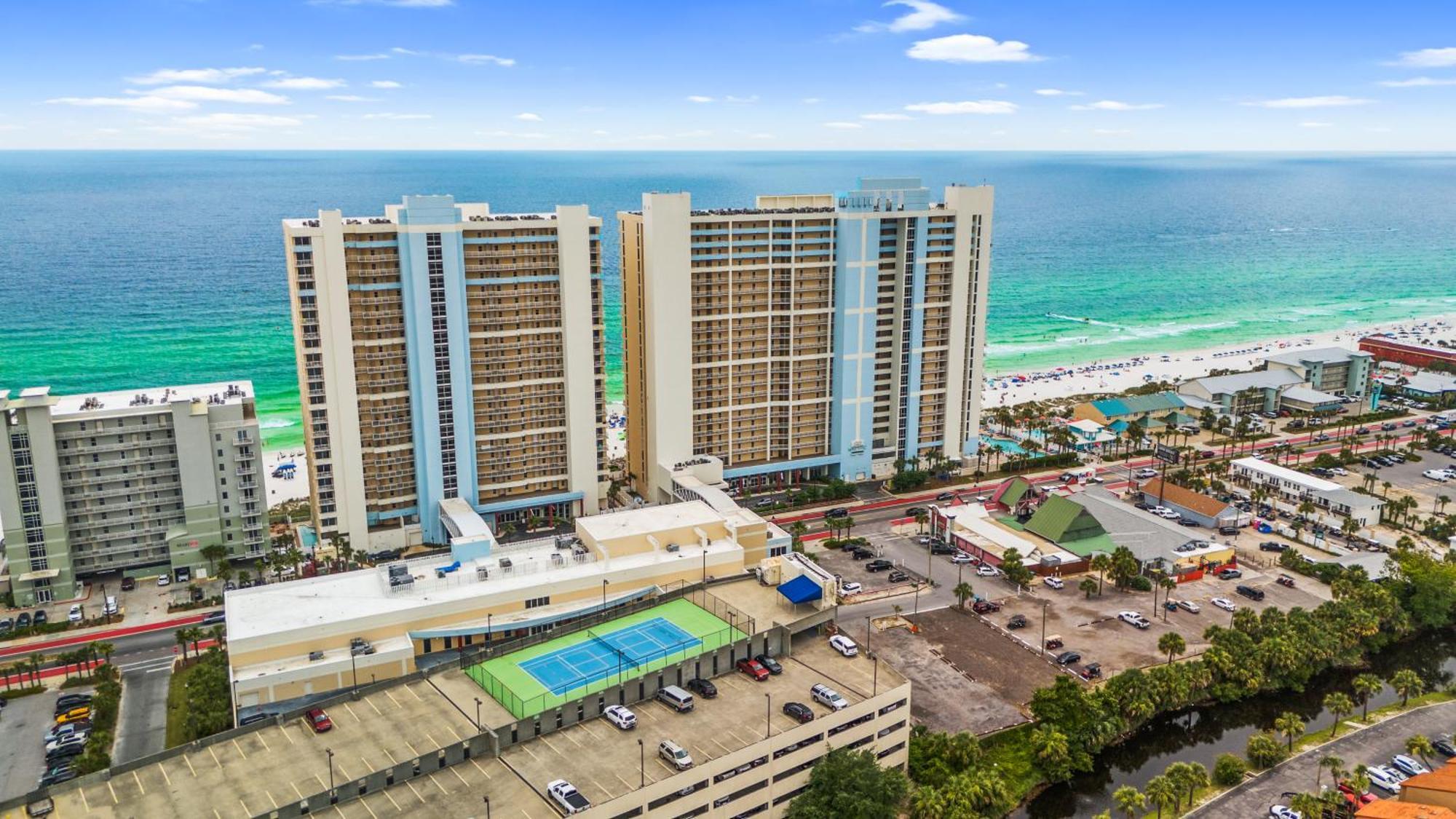 Majestic Beach Towers Resort By Panhandle Getaways Panama City Beach Eksteriør billede