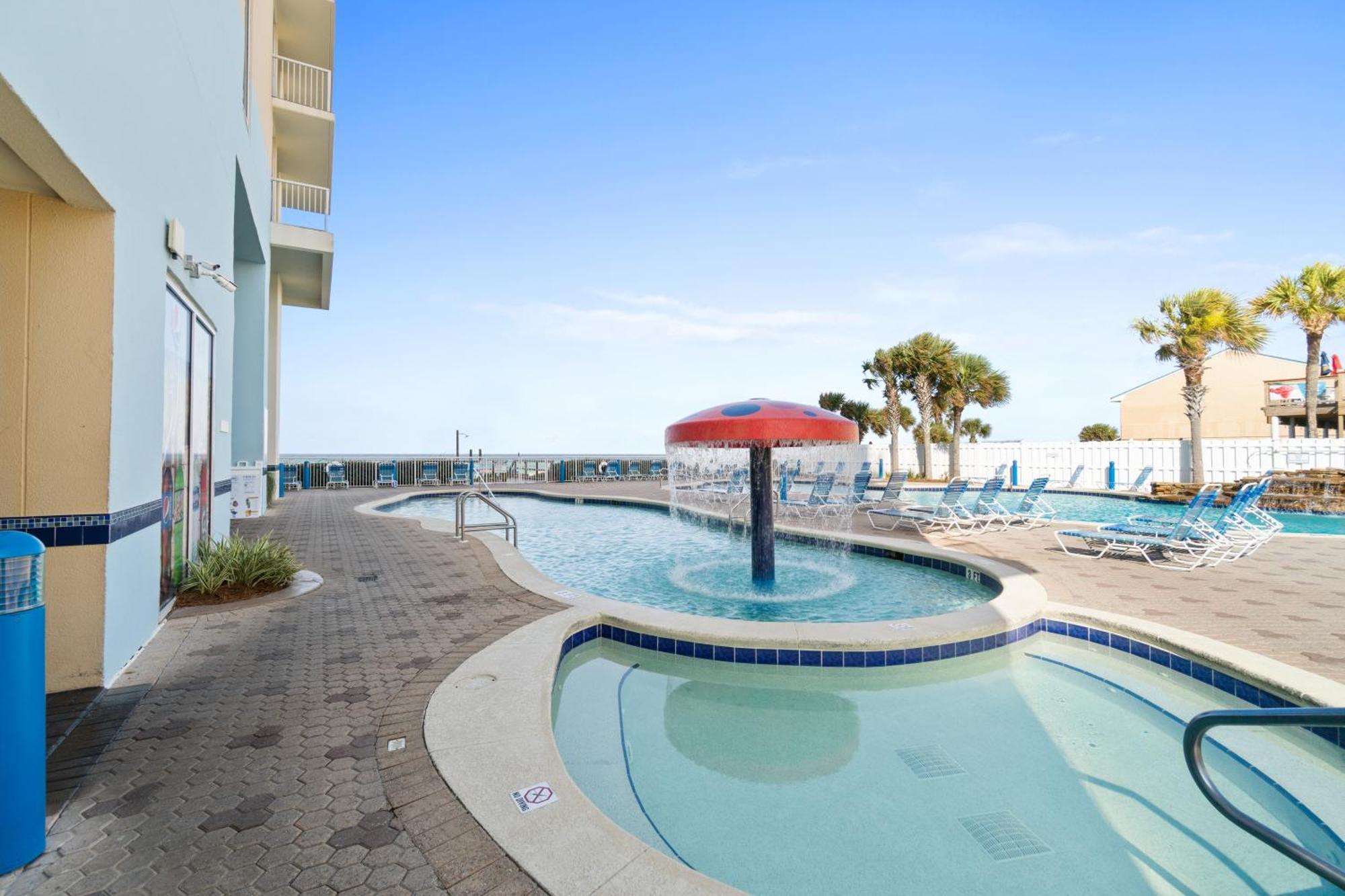 Majestic Beach Towers Resort By Panhandle Getaways Panama City Beach Eksteriør billede